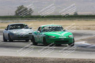 media/Jun-01-2024-CalClub SCCA (Sat) [[0aa0dc4a91]]/Group 3/Race/